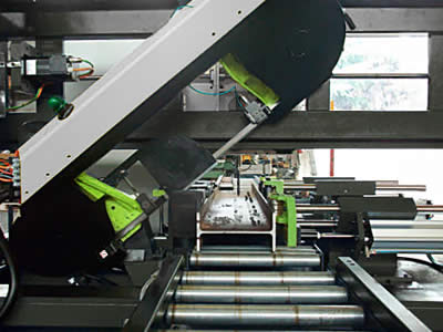 Band sawing unit
